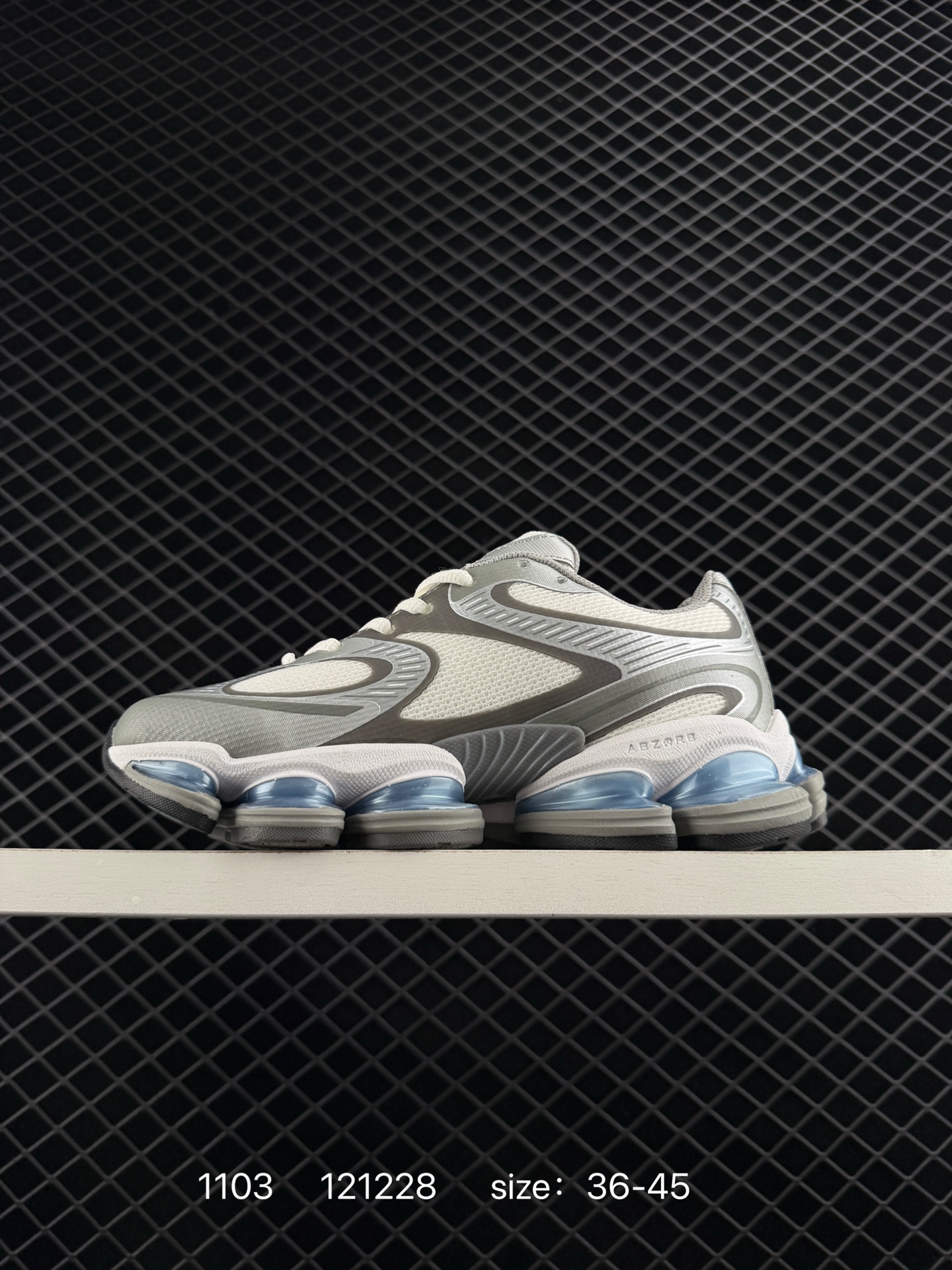 New Balance 2000 NB2000